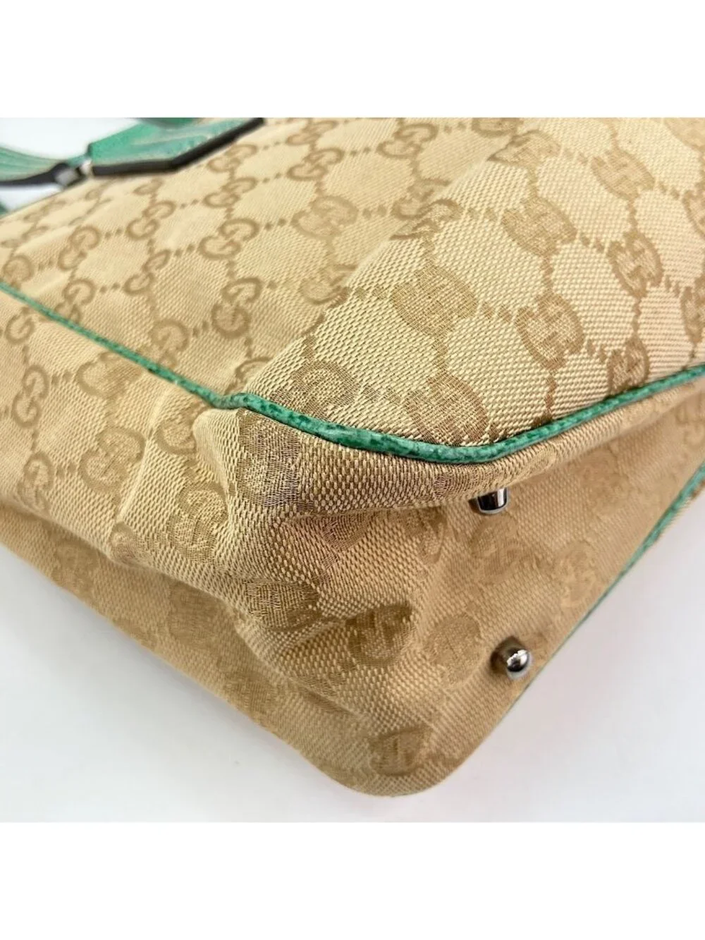 Gucci Tote Beige